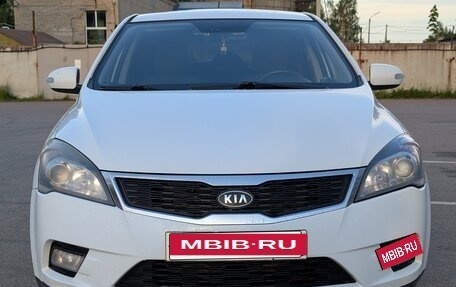 KIA cee'd I рестайлинг, 2012 год, 700 000 рублей, 2 фотография