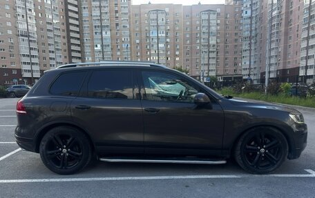 Volkswagen Touareg III, 2015 год, 2 400 000 рублей, 4 фотография
