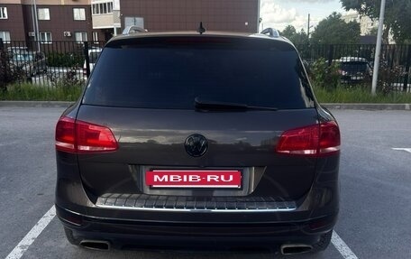 Volkswagen Touareg III, 2015 год, 2 400 000 рублей, 6 фотография