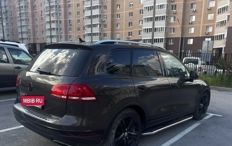 Volkswagen Touareg III, 2015 год, 2 400 000 рублей, 7 фотография