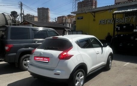 Nissan Juke II, 2013 год, 860 000 рублей, 2 фотография