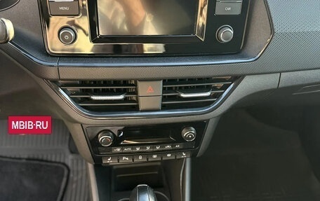 Volkswagen Polo VI (EU Market), 2021 год, 1 620 000 рублей, 4 фотография