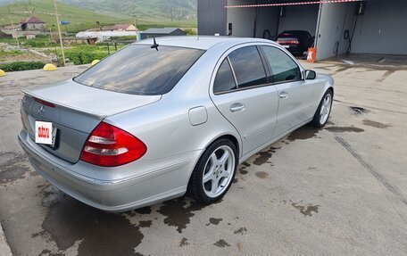 Mercedes-Benz E-Класс, 2002 год, 1 250 000 рублей, 6 фотография