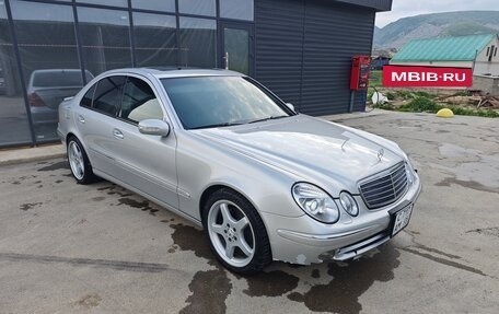 Mercedes-Benz E-Класс, 2002 год, 1 250 000 рублей, 7 фотография