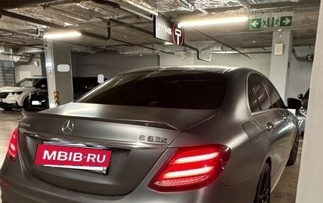 Mercedes-Benz E-Класс AMG, 2019 год, 6 500 000 рублей, 7 фотография
