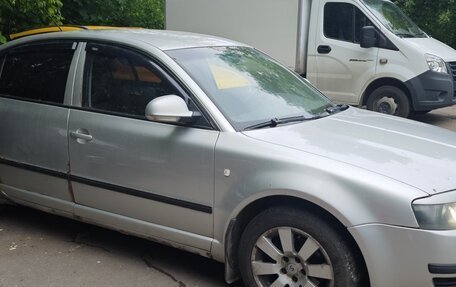 Skoda Superb III рестайлинг, 2004 год, 370 000 рублей, 29 фотография