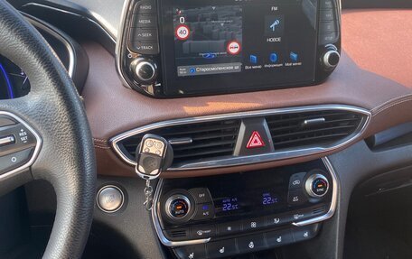 Hyundai Santa Fe IV, 2018 год, 2 550 000 рублей, 7 фотография
