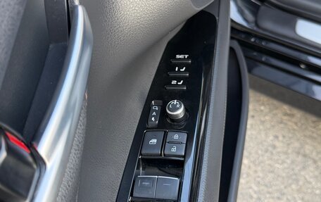 Toyota Camry, 2023 год, 3 380 000 рублей, 9 фотография