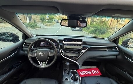 Toyota Camry, 2023 год, 3 380 000 рублей, 6 фотография