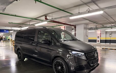Mercedes-Benz V-Класс, 2025 год, 12 600 000 рублей, 2 фотография