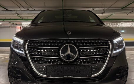 Mercedes-Benz V-Класс, 2025 год, 12 600 000 рублей, 7 фотография
