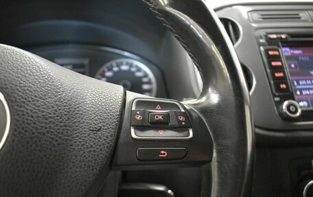 Volkswagen Tiguan I, 2012 год, 999 000 рублей, 11 фотография