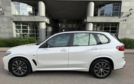 BMW X5, 2021 год, 5 750 000 рублей, 2 фотография