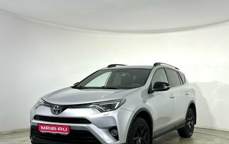 Toyota RAV4, 2018 год, 2 980 000 рублей, 1 фотография