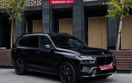 BMW X7, 2024 год, 13 500 000 рублей, 3 фотография