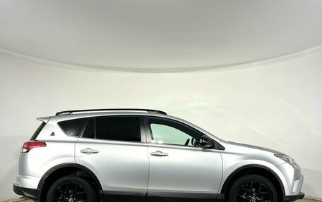 Toyota RAV4, 2018 год, 2 980 000 рублей, 5 фотография