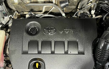 Toyota RAV4, 2018 год, 2 980 000 рублей, 21 фотография
