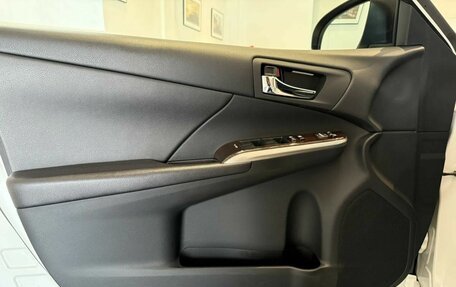 Toyota Camry, 2017 год, 2 339 000 рублей, 7 фотография