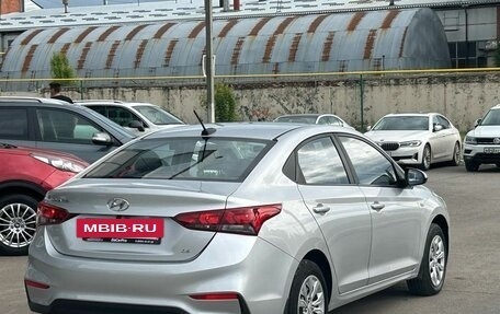 Hyundai Solaris II рестайлинг, 2017 год, 1 090 000 рублей, 6 фотография