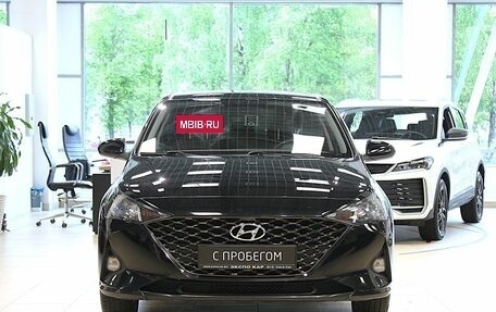 Hyundai Solaris II рестайлинг, 2021 год, 1 465 000 рублей, 2 фотография