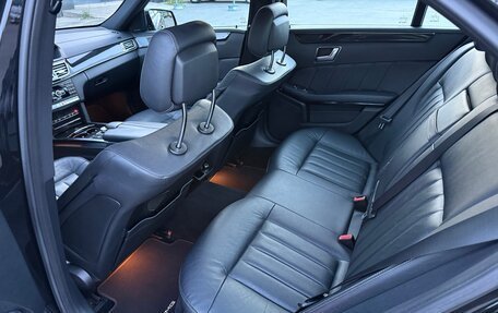Mercedes-Benz E-Класс, 2013 год, 2 350 000 рублей, 15 фотография