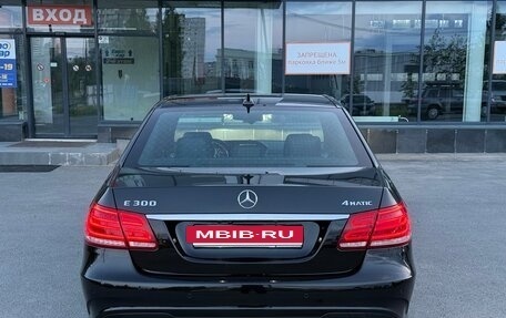 Mercedes-Benz E-Класс, 2013 год, 2 350 000 рублей, 5 фотография