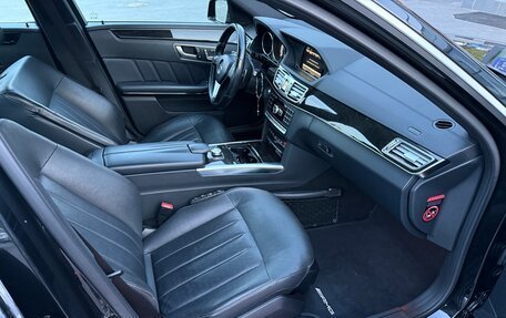 Mercedes-Benz E-Класс, 2013 год, 2 350 000 рублей, 22 фотография