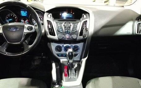 Ford Focus III, 2013 год, 499 000 рублей, 2 фотография