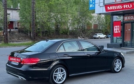 Mercedes-Benz E-Класс, 2013 год, 2 350 000 рублей, 2 фотография