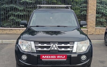 Mitsubishi Pajero IV, 2012 год, 1 985 000 рублей, 2 фотография
