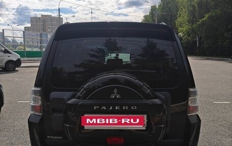 Mitsubishi Pajero IV, 2012 год, 1 985 000 рублей, 5 фотография