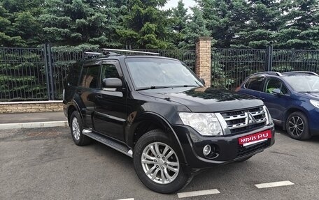 Mitsubishi Pajero IV, 2012 год, 1 985 000 рублей, 8 фотография