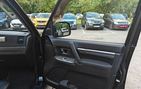Mitsubishi Pajero IV, 2012 год, 1 985 000 рублей, 17 фотография