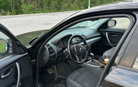 BMW 1 серия, 2011 год, 690 000 рублей, 10 фотография