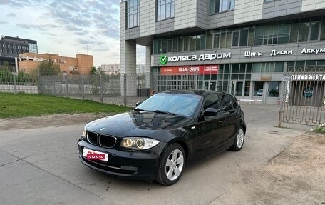 BMW 1 серия, 2011 год, 690 000 рублей, 2 фотография