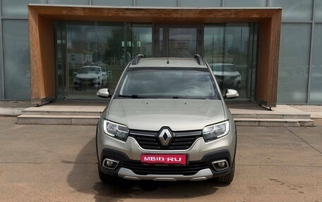 Renault Sandero II рестайлинг, 2019 год, 1 080 000 рублей, 2 фотография