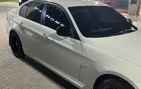 BMW 3 серия, 2011 год, 1 250 000 рублей, 3 фотография