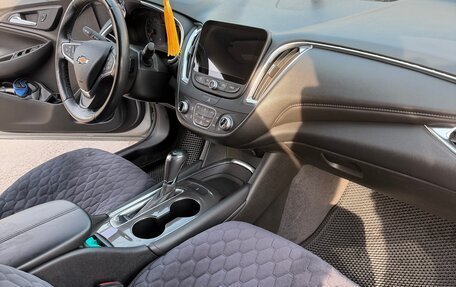 Chevrolet Malibu IX, 2019 год, 1 920 000 рублей, 10 фотография