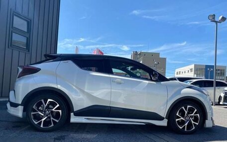 Toyota C-HR I рестайлинг, 2020 год, 1 389 000 рублей, 8 фотография