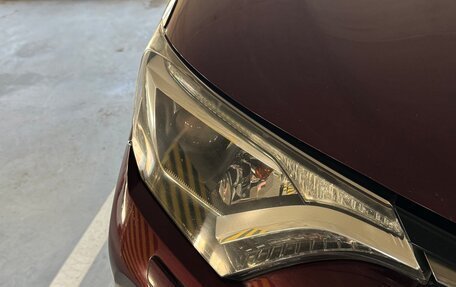 Toyota RAV4, 2017 год, 2 200 000 рублей, 2 фотография