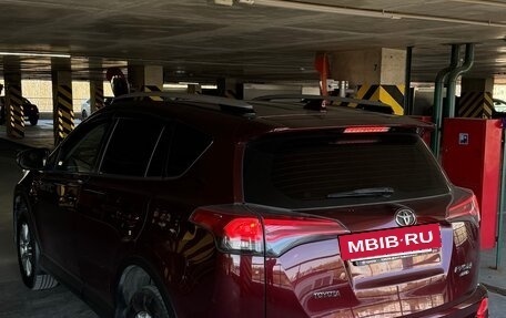 Toyota RAV4, 2017 год, 2 200 000 рублей, 5 фотография