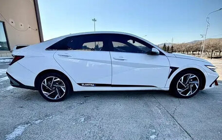 Hyundai Elantra, 2023 год, 1 320 000 рублей, 7 фотография