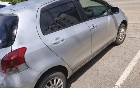 Toyota Vitz, 2010 год, 650 000 рублей, 3 фотография
