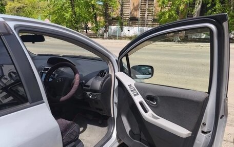 Toyota Vitz, 2010 год, 650 000 рублей, 6 фотография