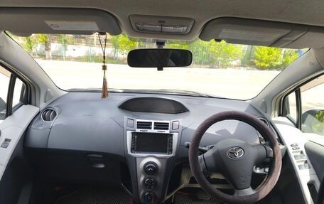 Toyota Vitz, 2010 год, 650 000 рублей, 17 фотография