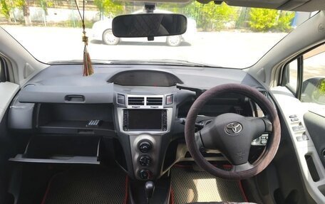 Toyota Vitz, 2010 год, 650 000 рублей, 16 фотография