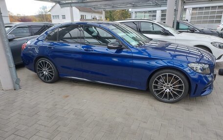 Mercedes-Benz C-Класс, 2019 год, 3 999 000 рублей, 2 фотография
