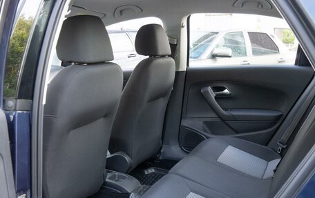 Volkswagen Polo VI (EU Market), 2012 год, 939 000 рублей, 11 фотография