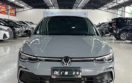 Volkswagen Golf VIII, 2021 год, 1 400 000 рублей, 2 фотография