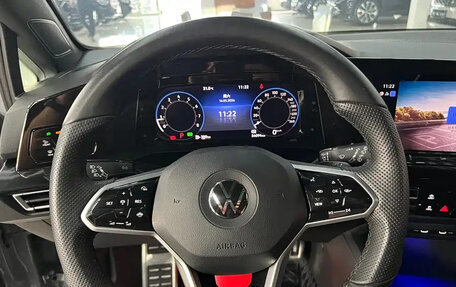 Volkswagen Golf VIII, 2021 год, 1 400 000 рублей, 12 фотография